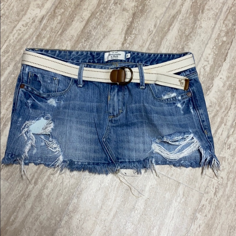 Abercrombie & fitch denim mini skirt size 4